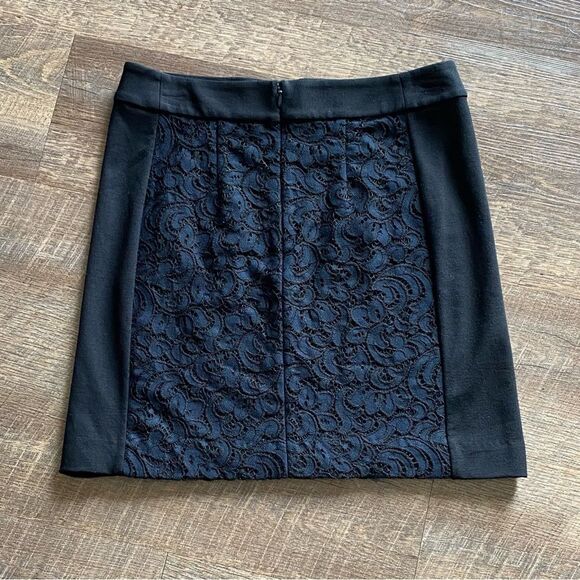 LOFT Skirt Black Navy Lace Overlay Small Stretch Office Academia - Picture 6 of 11